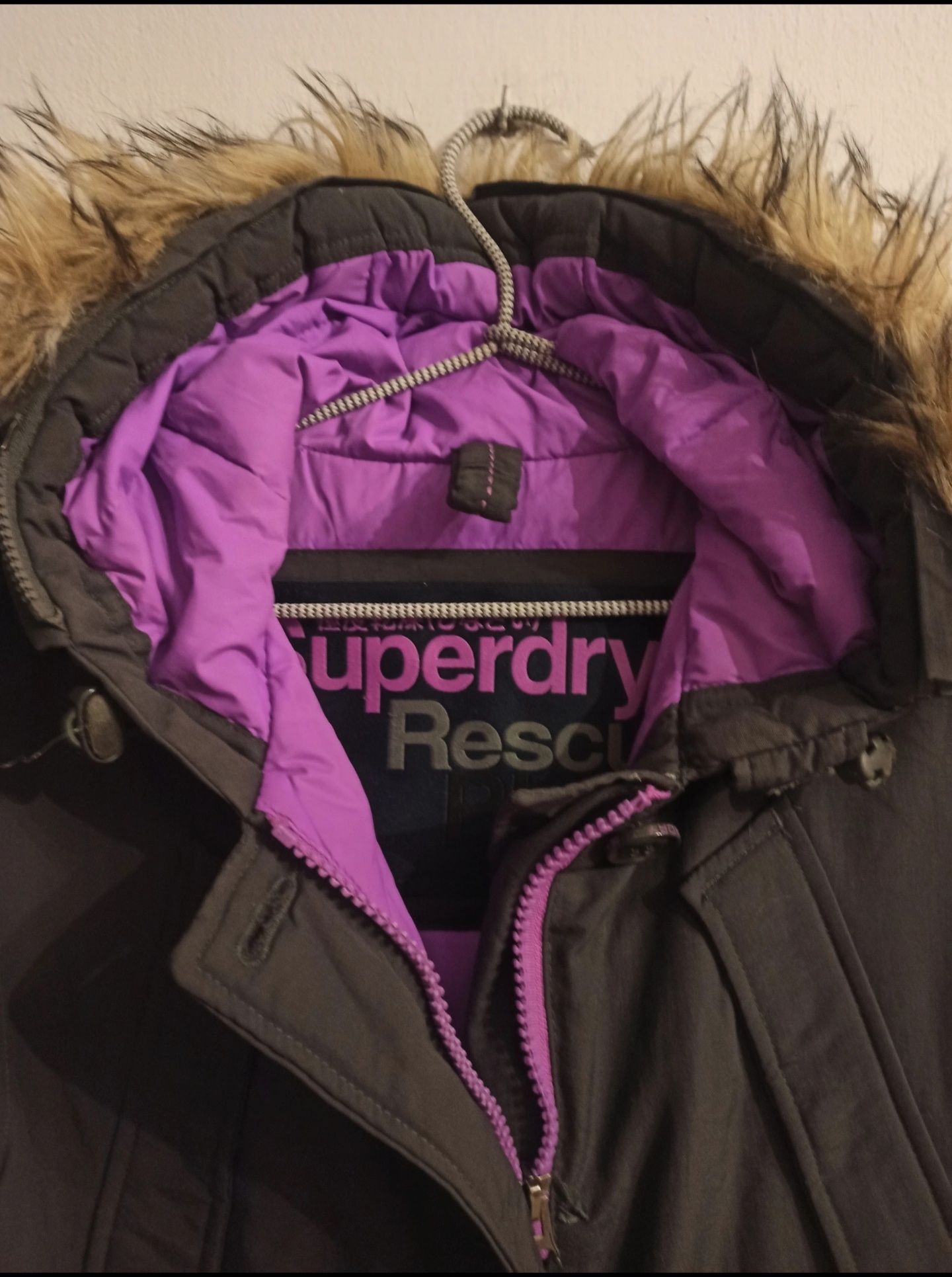 Geacă iarnă Superdry originală S