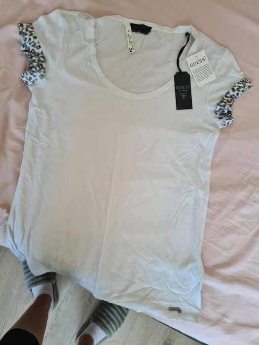 Tricou dama Guess
