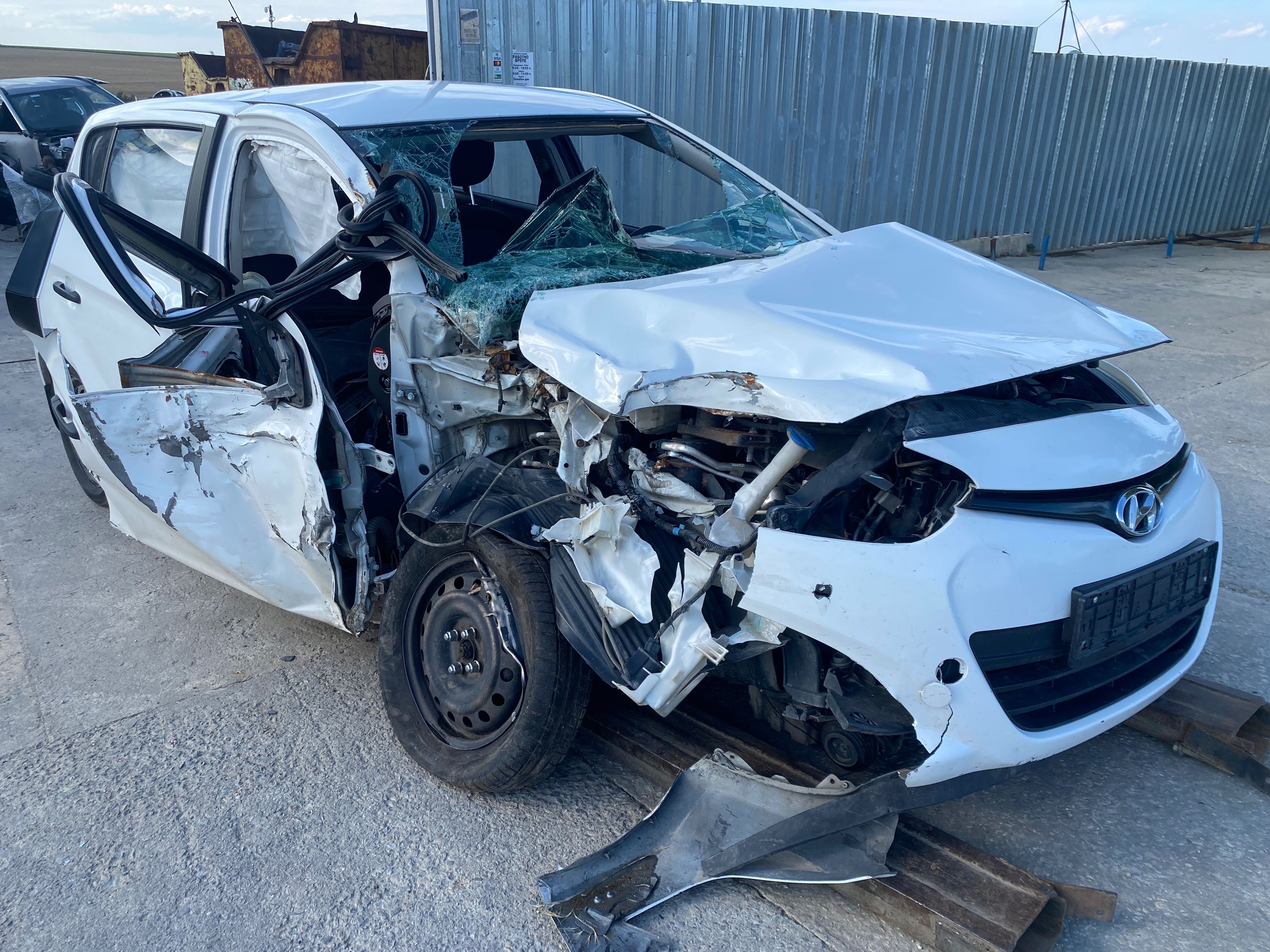 Hyundai I20 1.1 CRDI, 75 кс, 6 ск двигател D3FA скоростна кутия U45MCH