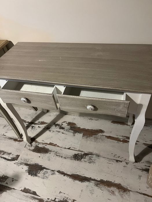 Винтидж конзолна  маса