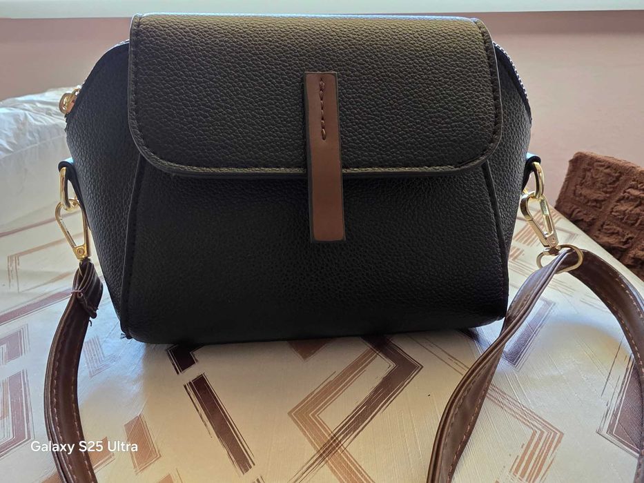 Нова дамска чанта