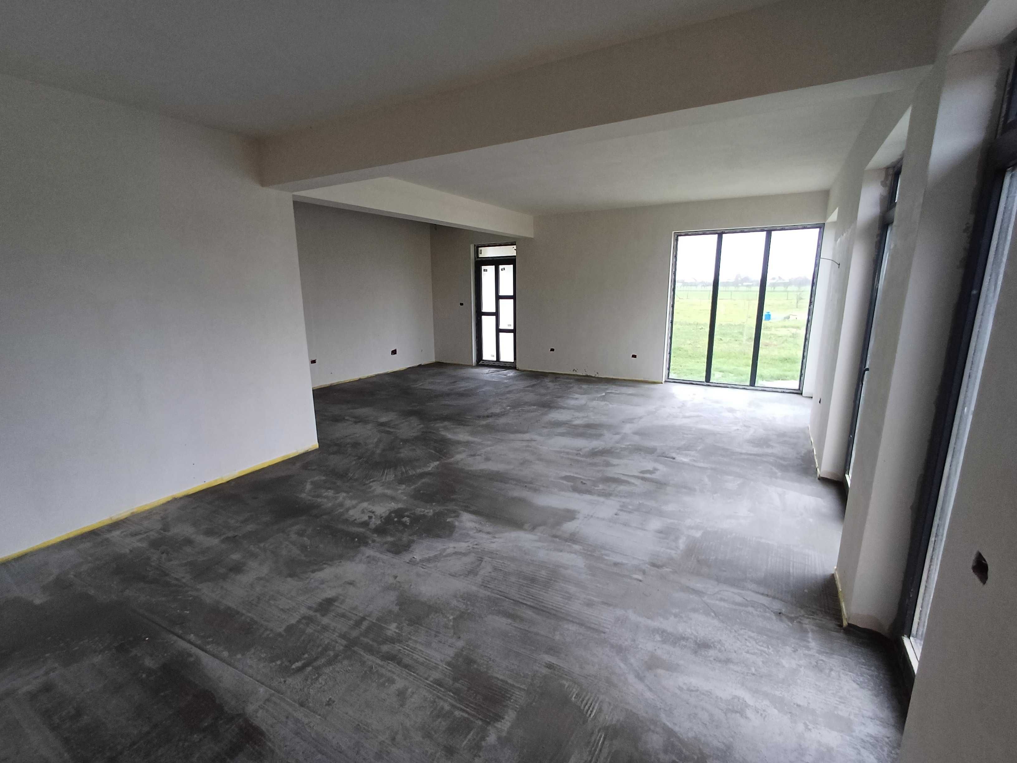 Vand casa in Tarian
