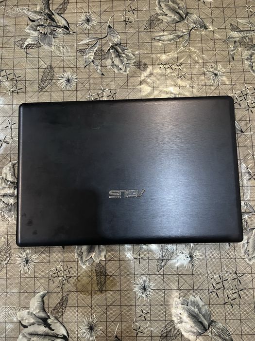 Ноутбук Asus продам