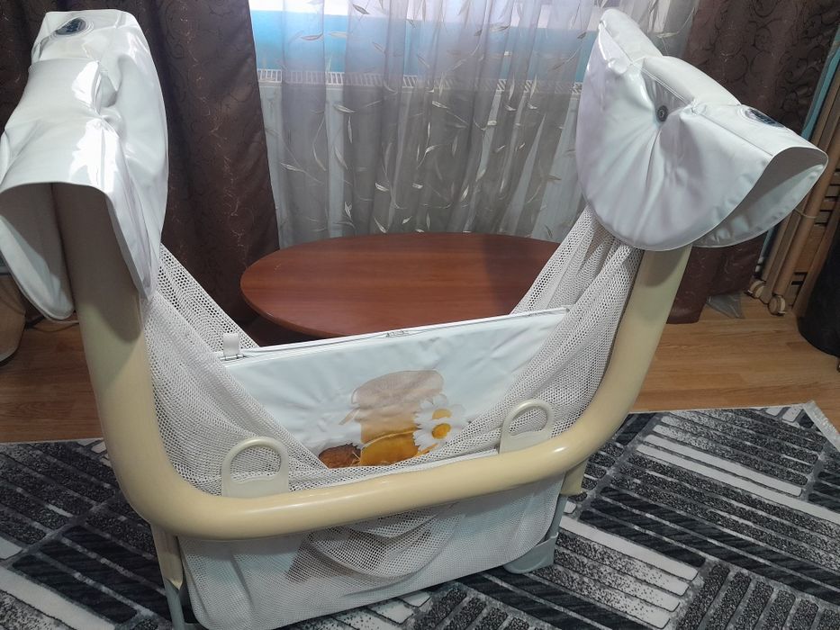 Vând țarc de joaca , marca CAM
