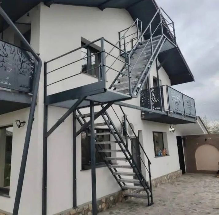 Vindem grătare zincată orice dimensiune și trepte