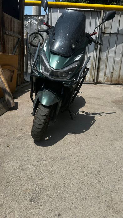 Maxi 150 кубов мопед