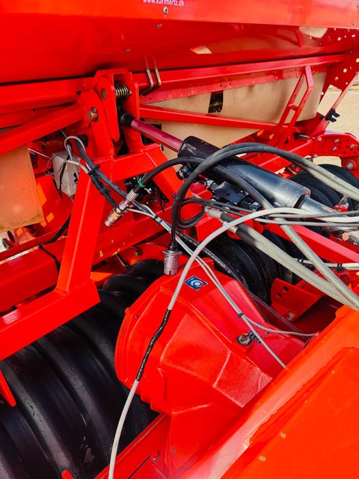 Semanatoare cu discuri Kuhn Integra Combiliner an2020 Gaspardo Monosem