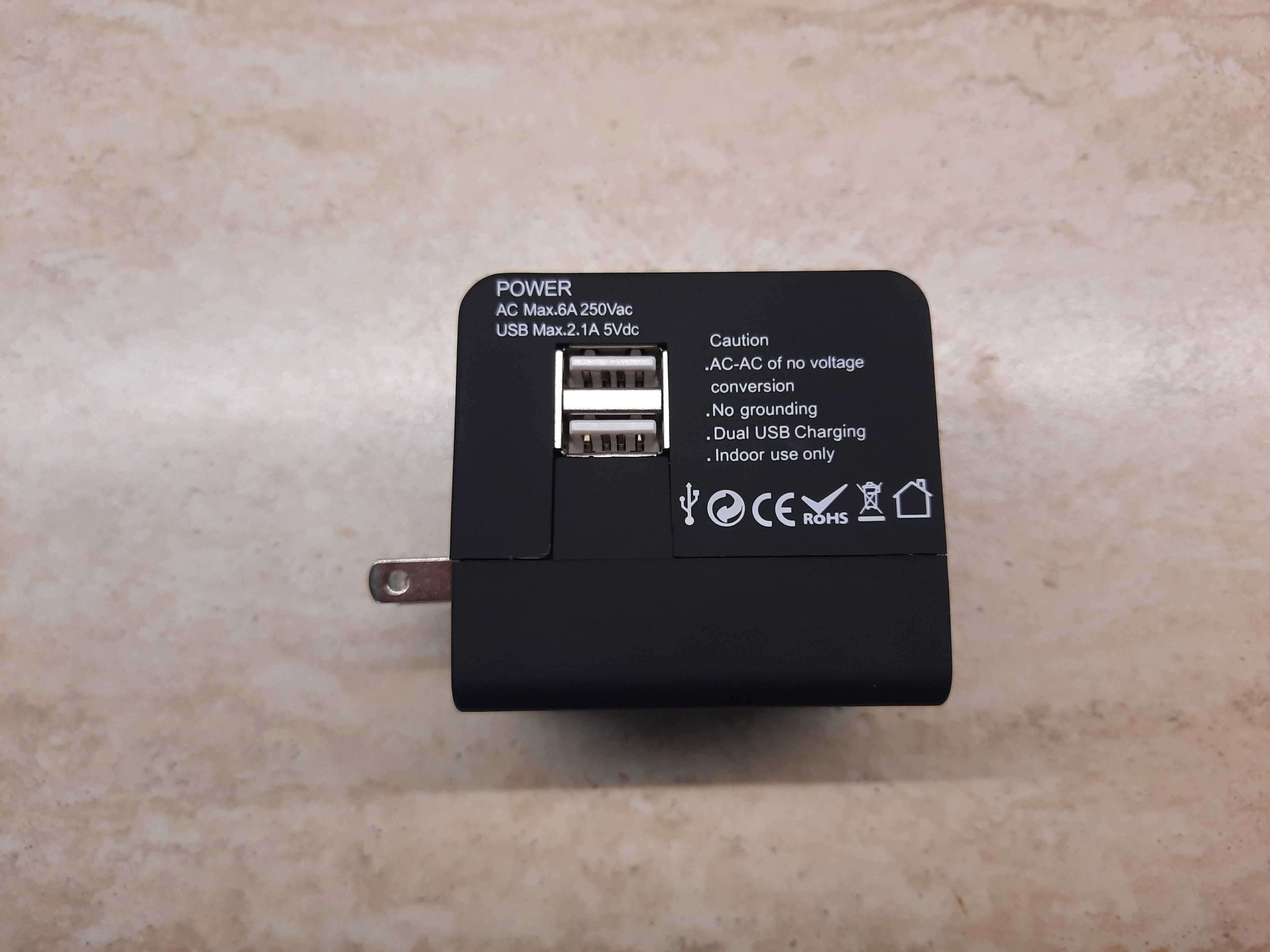 Травъл адаптер/Travel Adapter