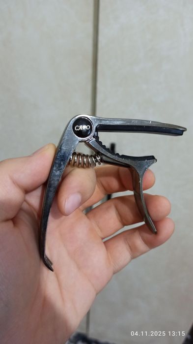 Гитара Joker 41", матовый чёрный цвет, отличное состояние!