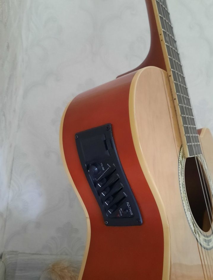 Гитара размер 40