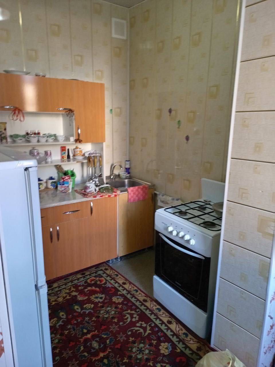 Сдаётся 2 комнатная квартира 
С обстановкой в горде Алмалыке