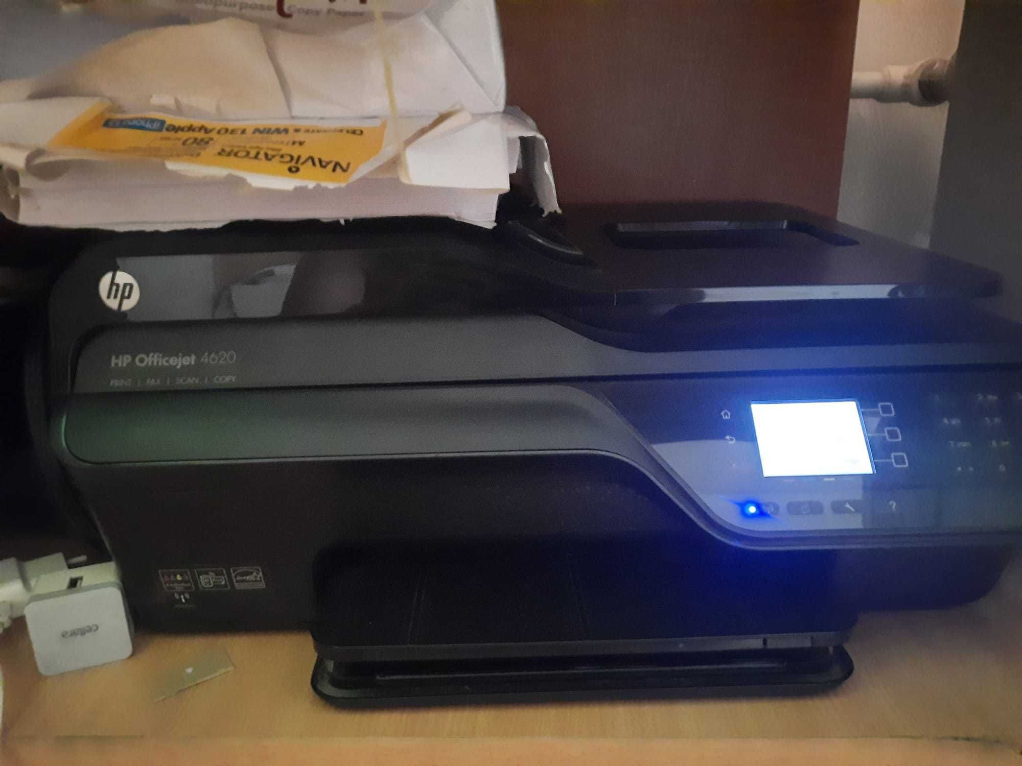 Imprimanta Wi-Fi cu scanner si fax HP 4620