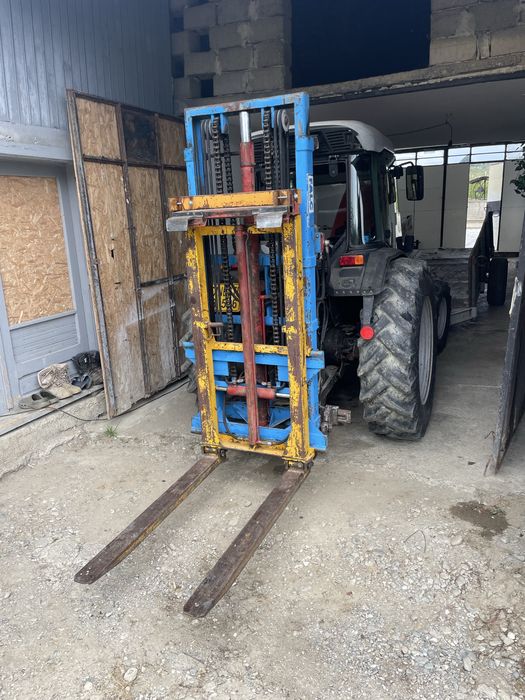 Catarg stivuitor tractor