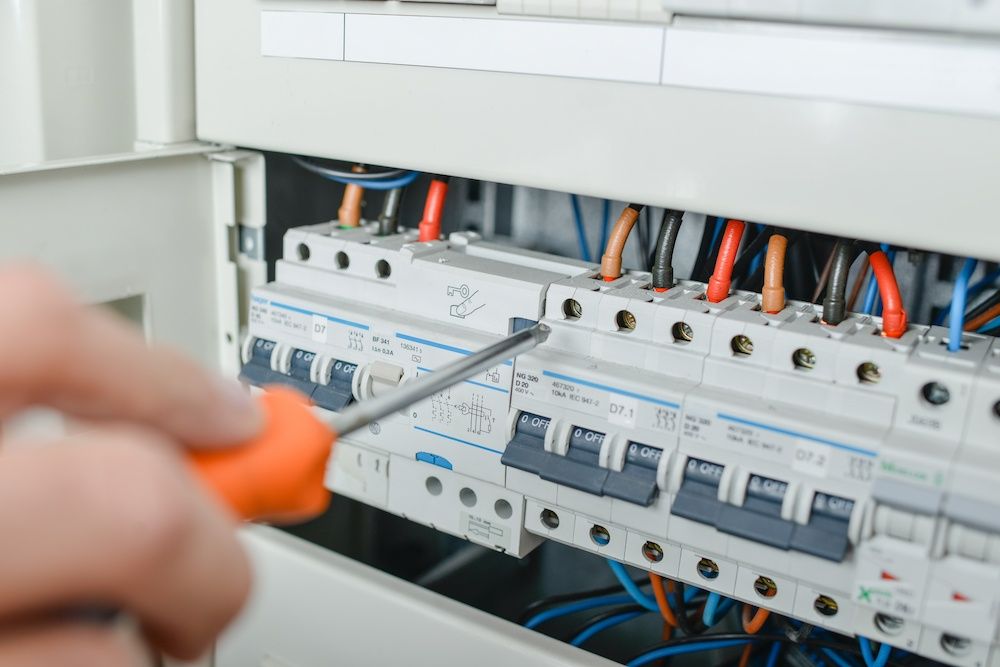 Electrician autorizat ANRE, lucrări electrice, depanari