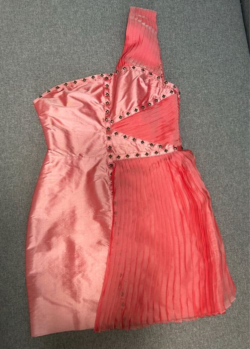 Дизайнерска Коктейлна Рокля