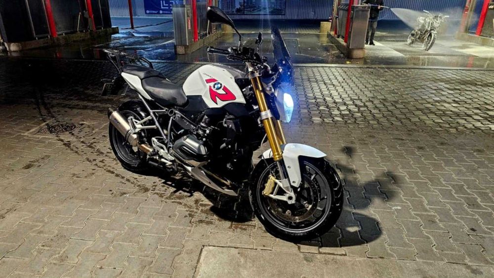 BMW R 1200 R LC Stare impecabila