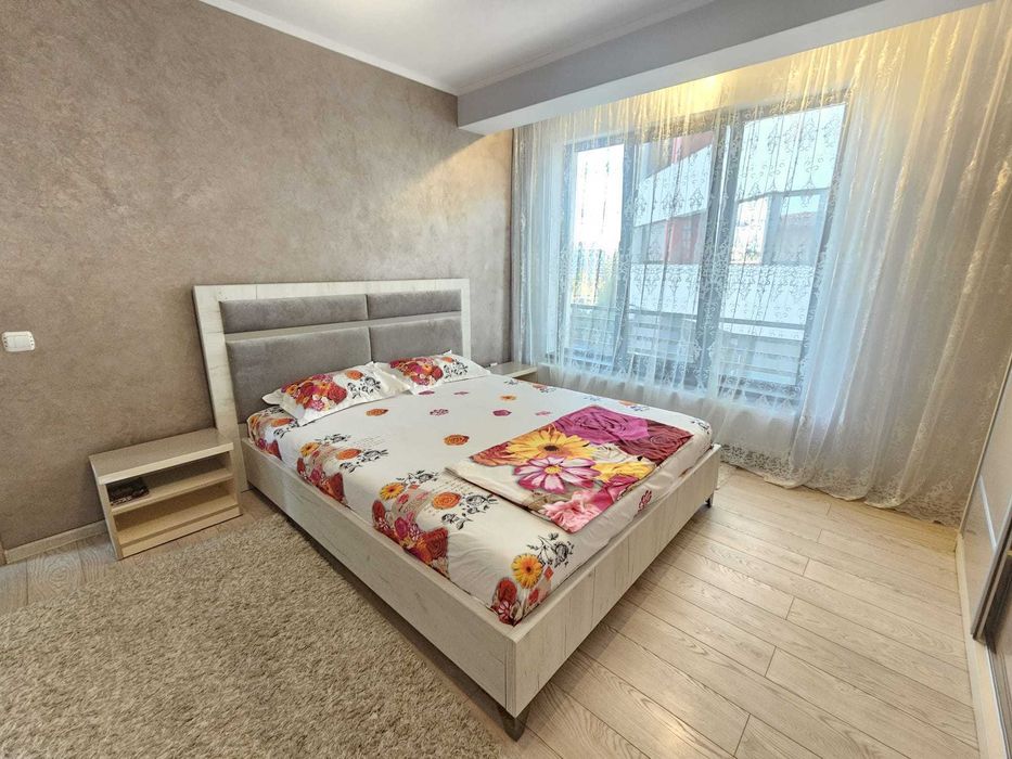 Regim hotelier casa cu foisor in curte in Mamaia Nord langa Alezzi