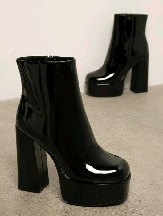 Vând Botine superbe