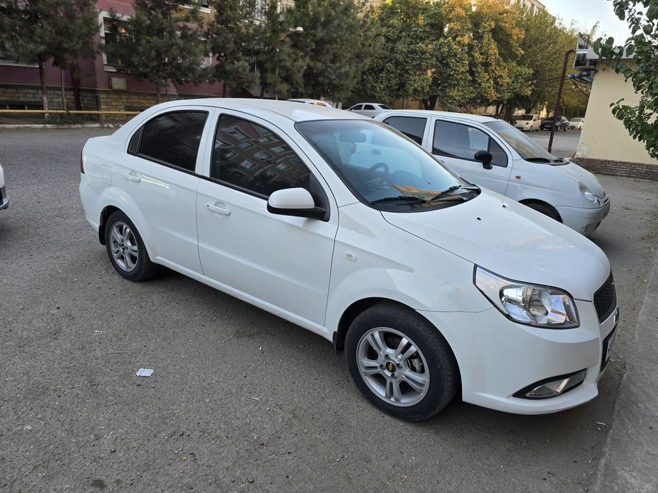 Nexa 3 avtamat karobka holati ideal 4 eshik shumka qilingan