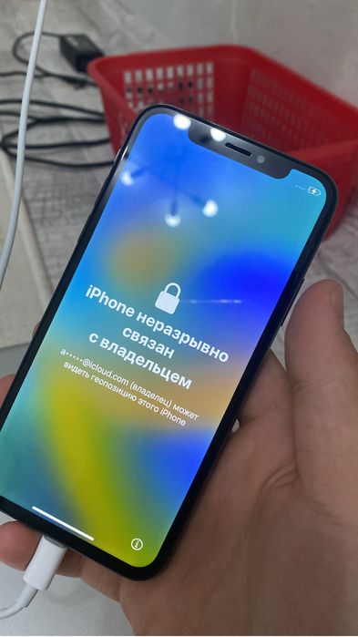 Айфон Х заблокированный