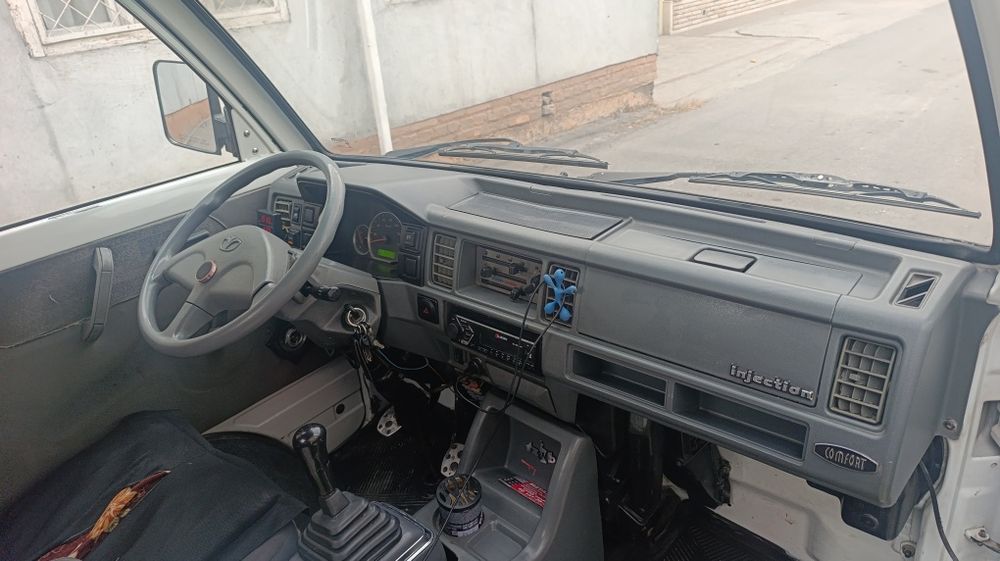 Лабо сотилади краскалари тозза, пропан метан, узими  мошинам