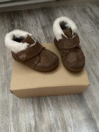 Ugg детски боти