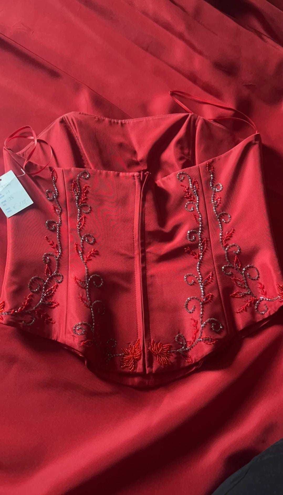 Tinuta de ocazie (corset + fusta ampla lunga) clasica, noua