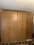 Vand dresing foarte spatios si bine intretinut