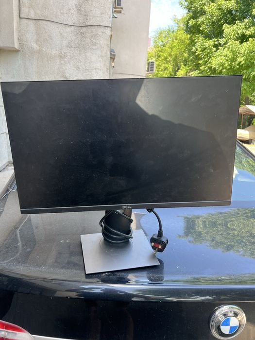 Dell професионален монотор