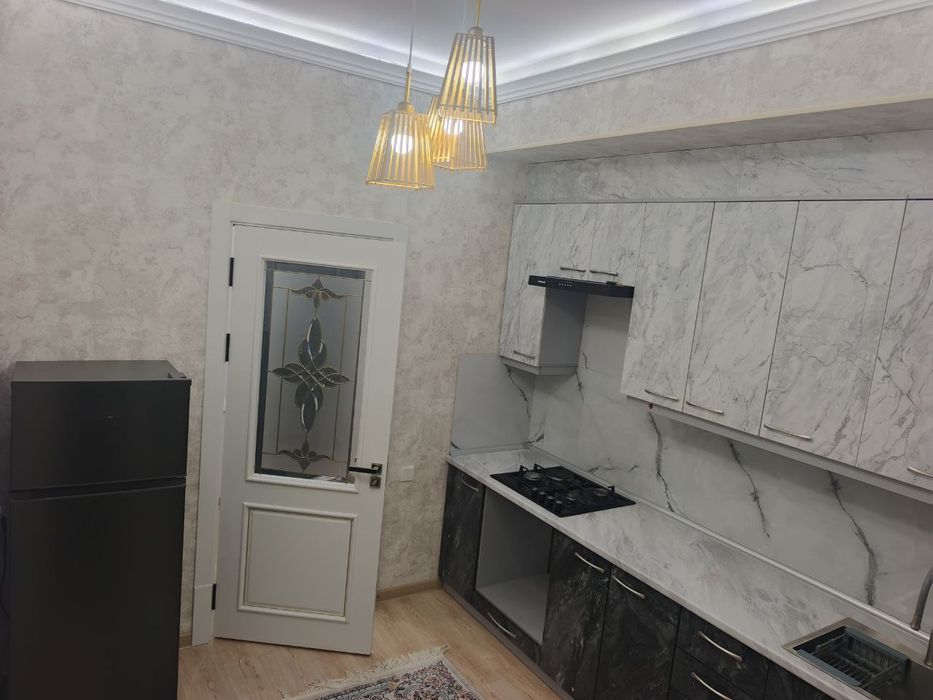 Bez makler 2 xonali uy ijaraga beramiz faqat oilaga Yashnabod Olmos ma