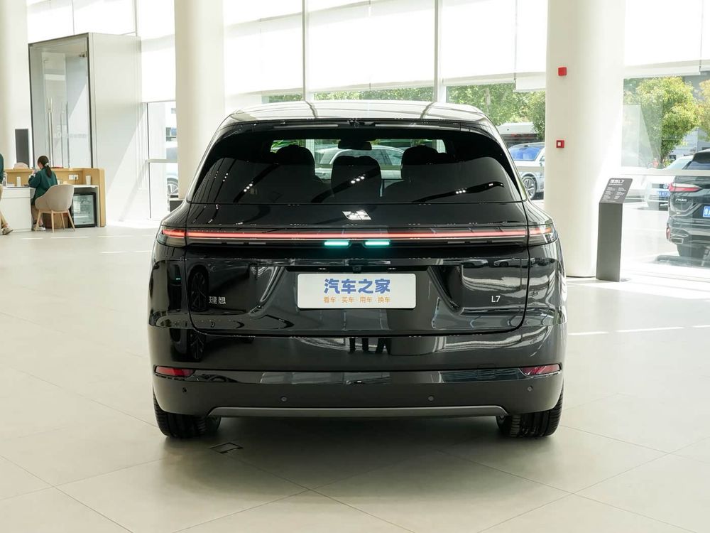 Lixiang L7 Max рестайлинг 2026 по низким ценам