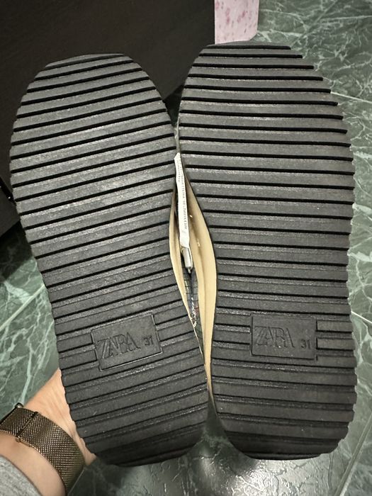 Красиви обувки Zara