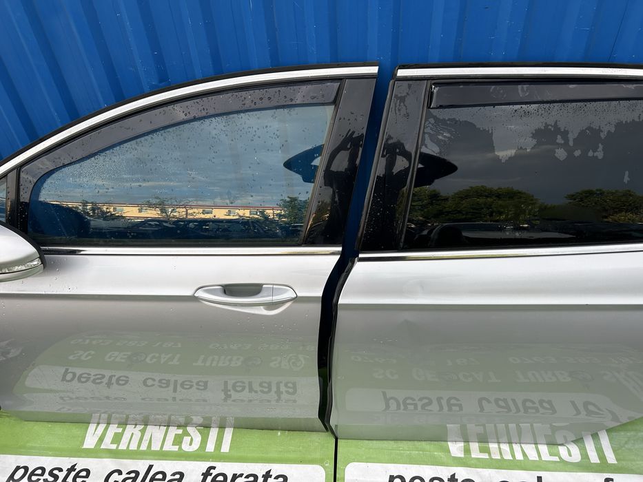 Geam ușă stânga față Ford Mondeo MK5 2017