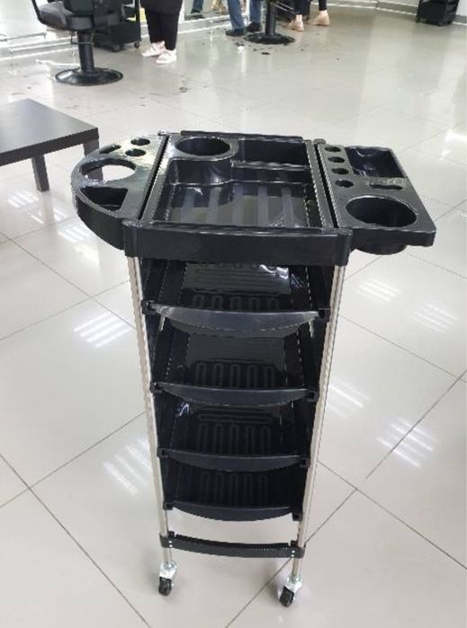 Помощник парикмахера