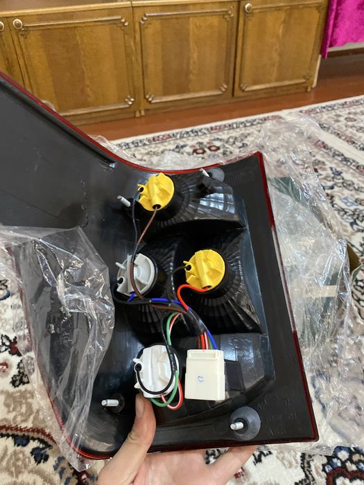 уаз фара задный правый