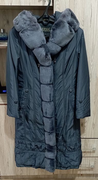 Зимнее женское пальто
