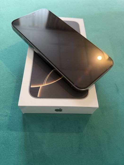 Vand iphone 16 Pro Max 256