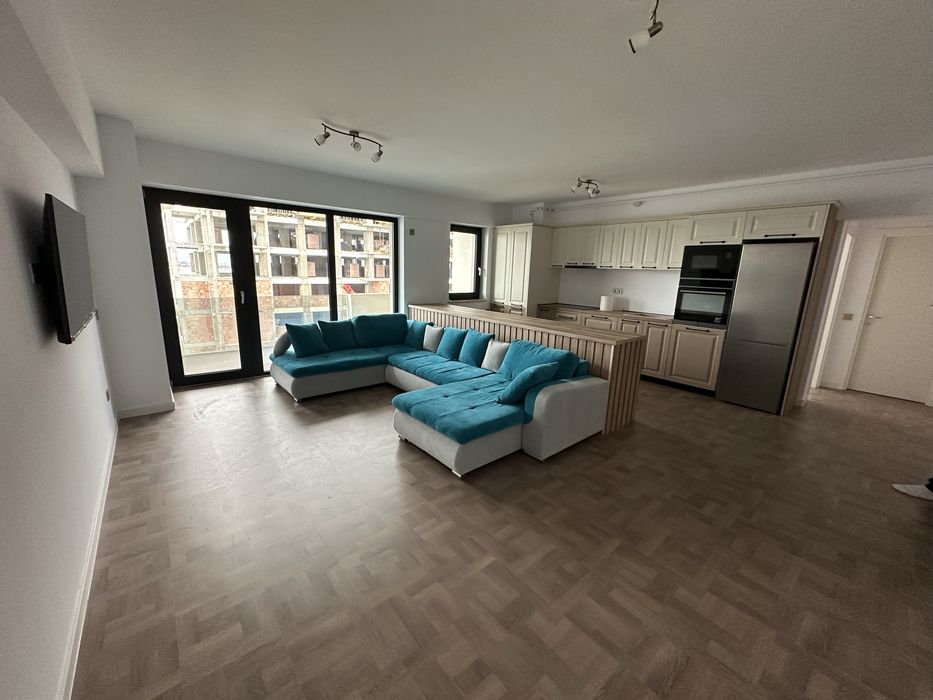 Proprietar - vand apartament NOU 3 camere