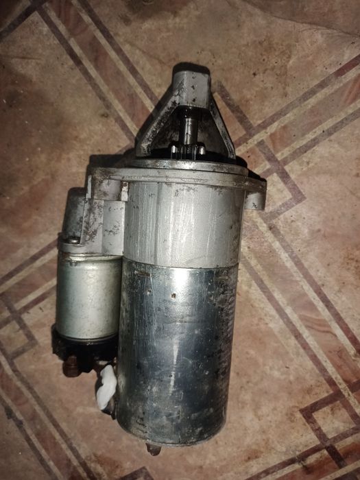 Продам стартер газель 406 дв