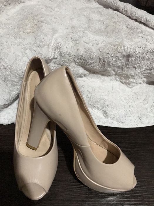 Туфли лакированный