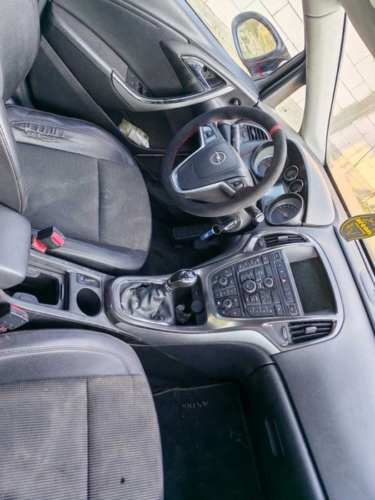 Fata completa / Piese dezmembrari Opel Astra J 1.7 diesel