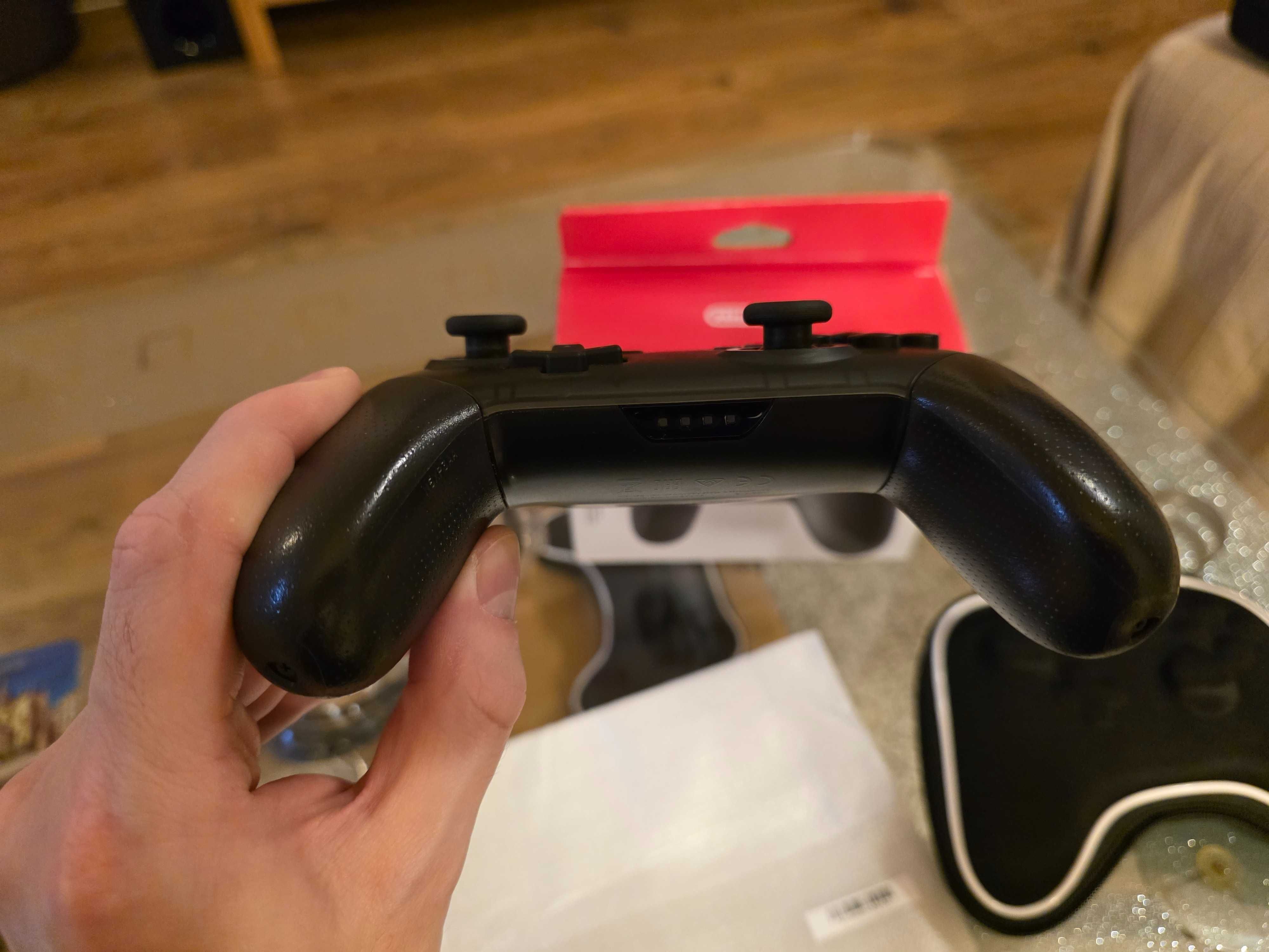 Nintendo Switch Pro Controller