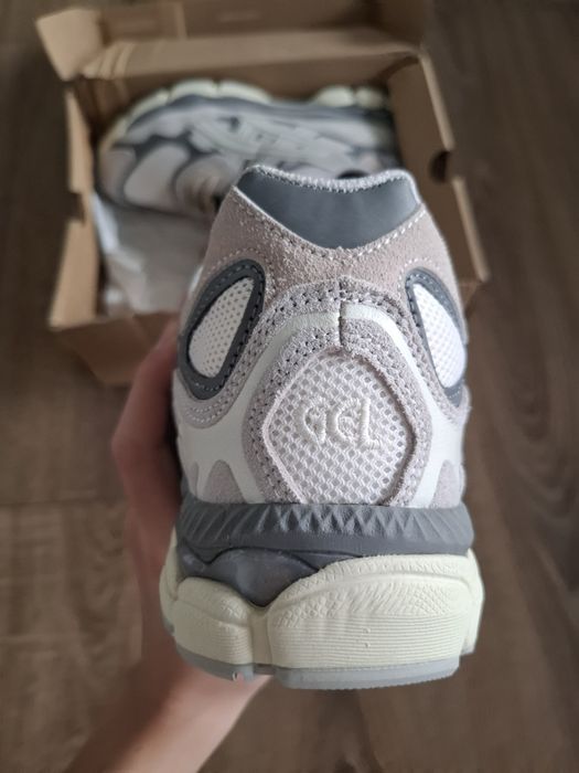 Adidasi Asics gel - 42,5