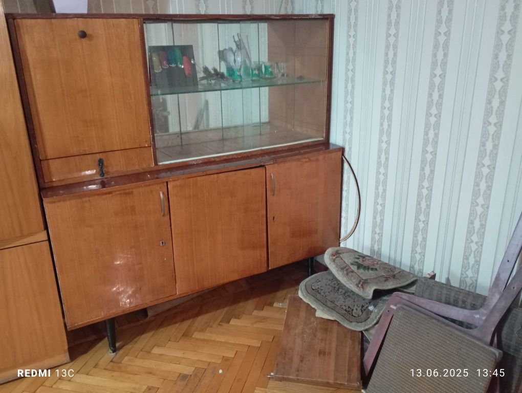 Шкаф бесплатно отдам