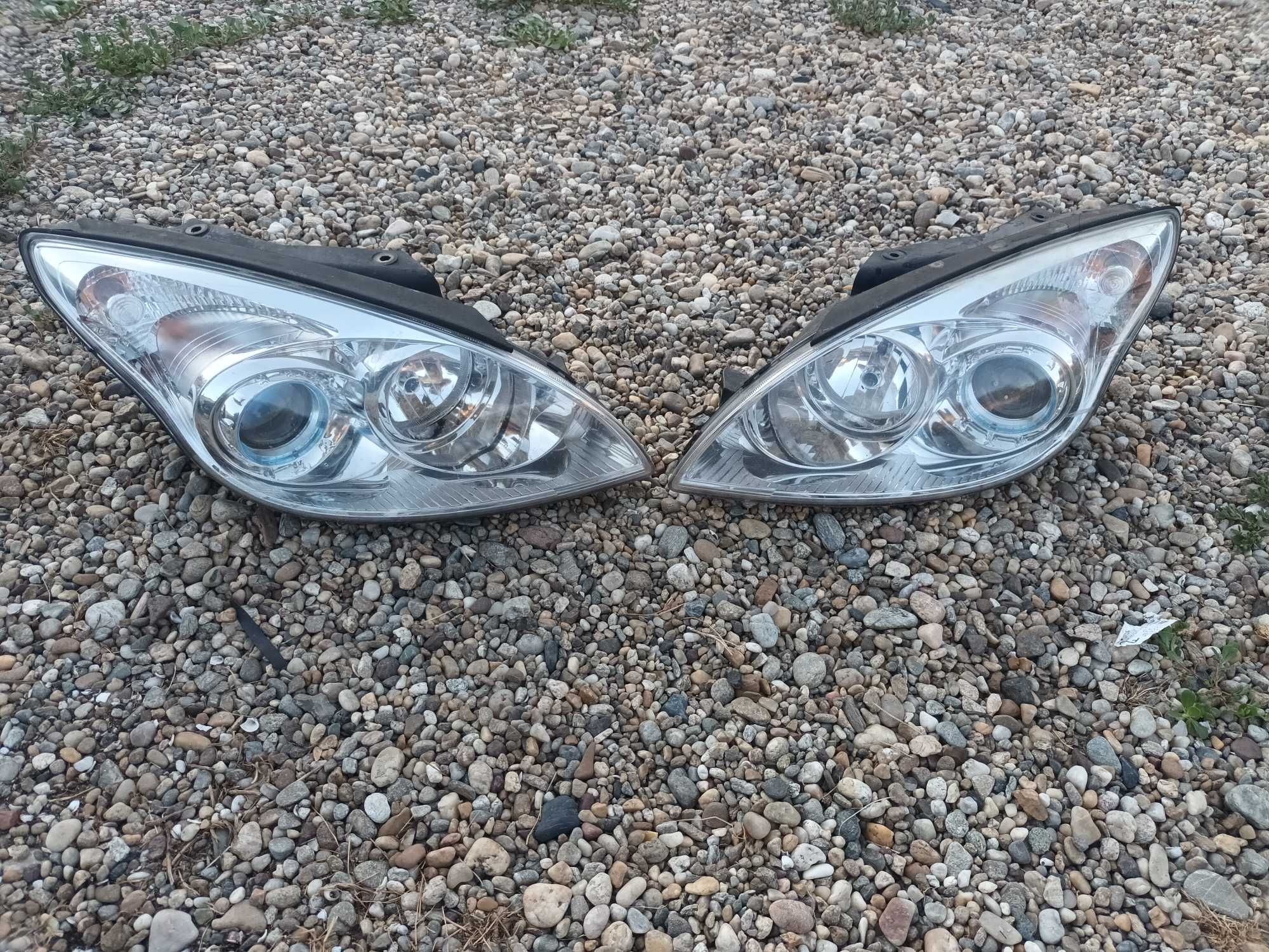 ляв и десен фар за хюндай и30 HYUNDAI I30