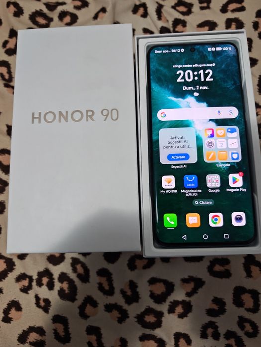 Honor 90 Emerald Green