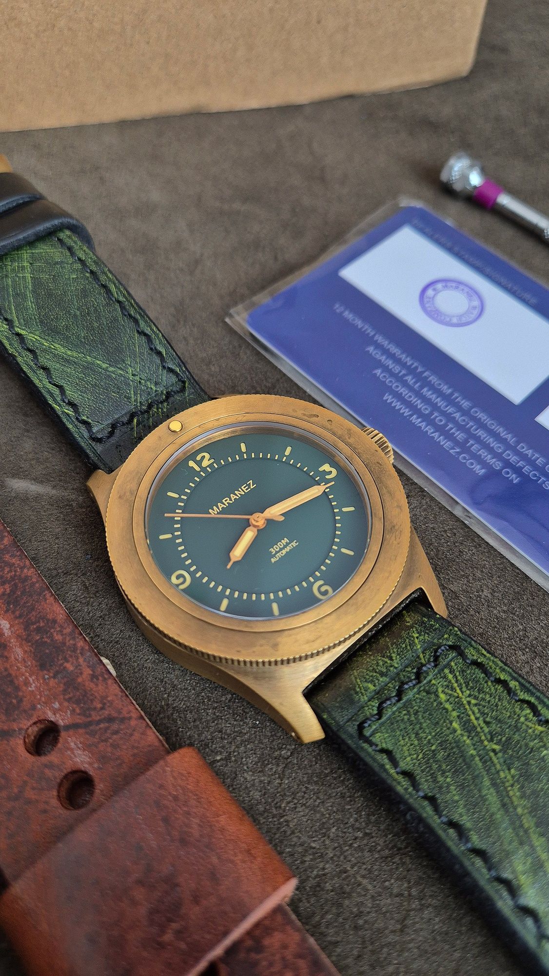 Часовник Maranez Talay Brass Green Dial
