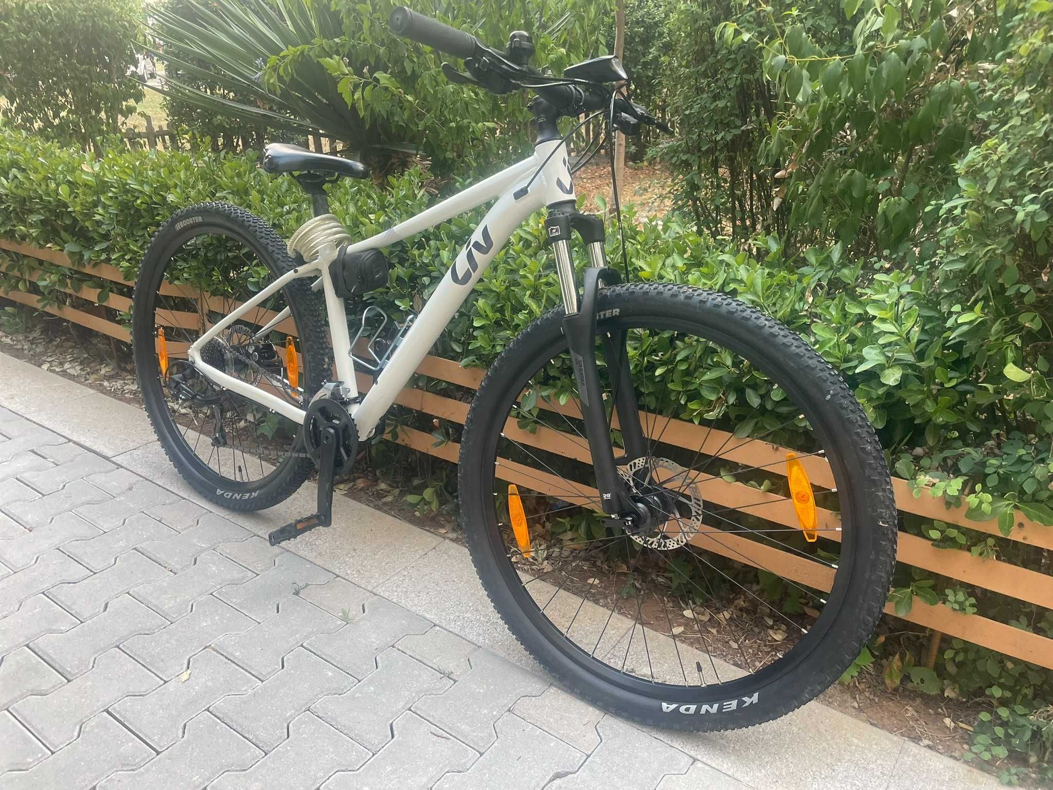 Планински алуминиев велосипед / колело Giant Liv MTB 29 цола