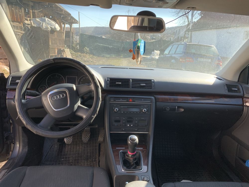 Dezmembrez Audi A4 B7 1.9 Tdi 85kw 116cp BRB 2004-2008