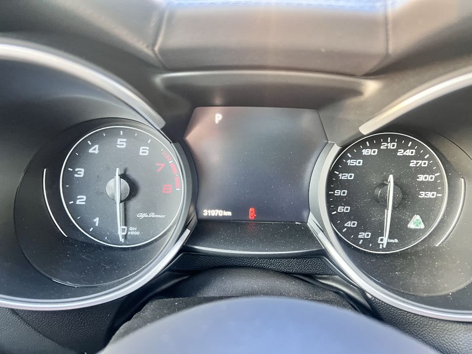 Alfa Romeo Quadrifoglio 2021 avariat.